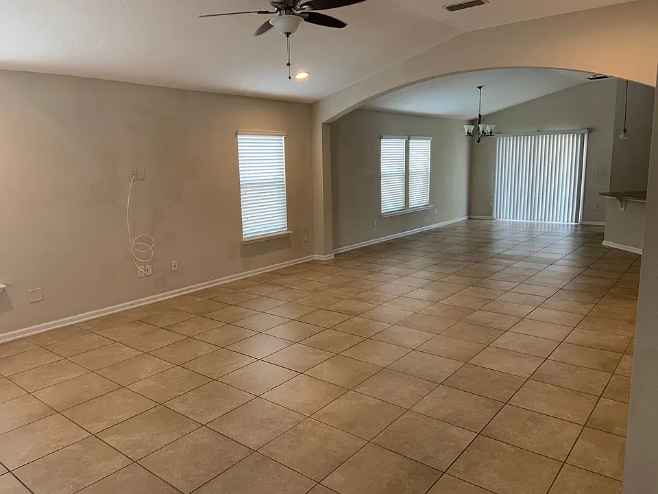 1897 High Prairie Ln