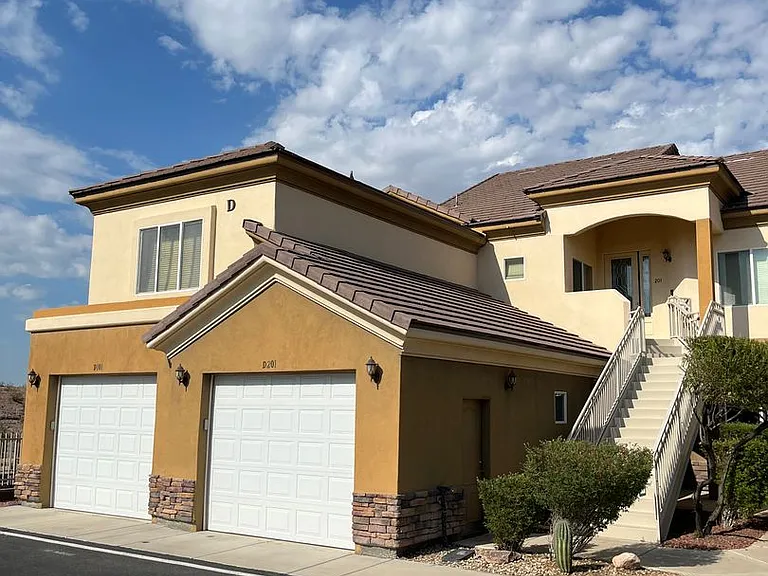 3575 McCormick Blvd #D201 — Photo 1