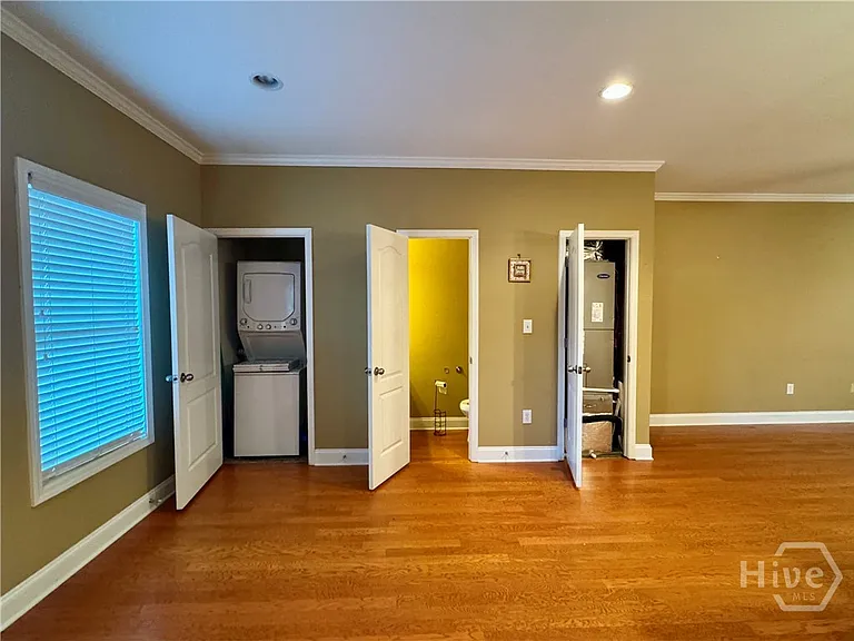409 Whitehall Rd — Photo 7
