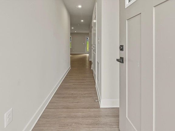 5th image of 4639 Fountainbridge Ct