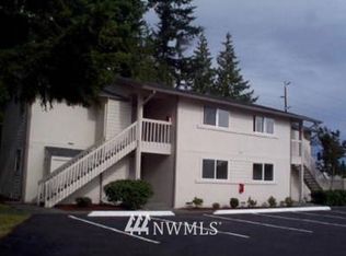 9106 1st Pl NE #7-3, Everett, WA