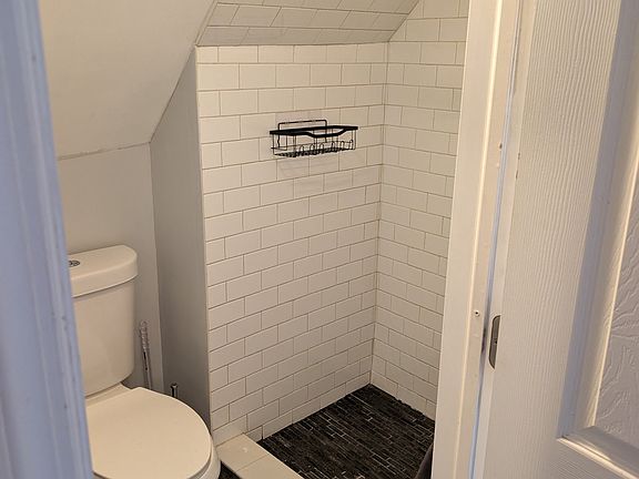 4th image of 137 Burhans Ave APT 3