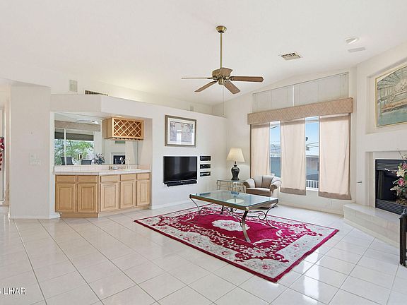 5th image of 2435 Seabring Dr