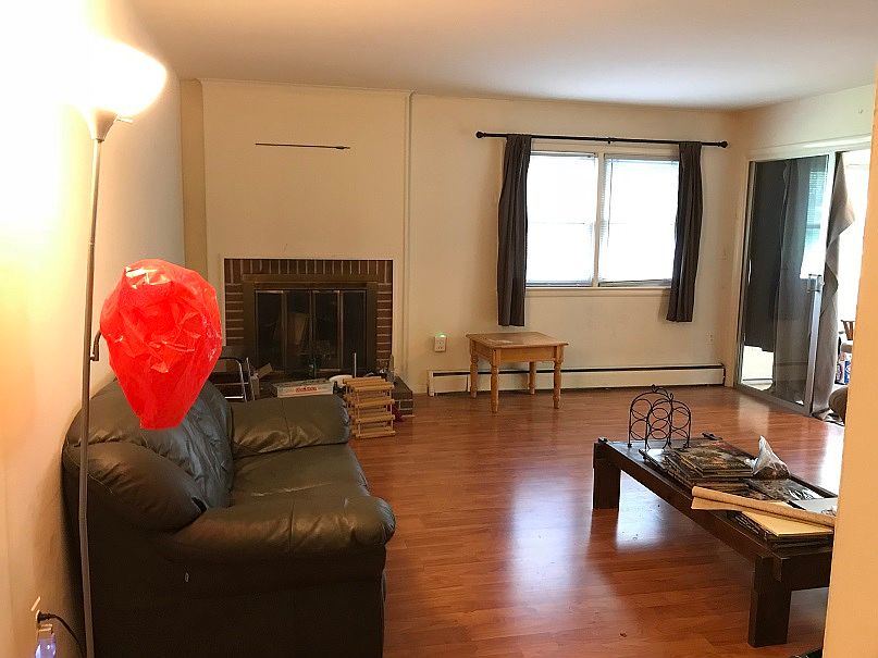 1st image of 9807 Ashburton Ln