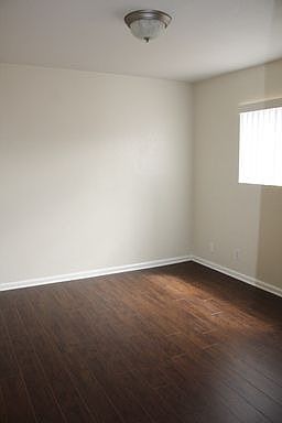 5th image of 4329 E 55th St APT C