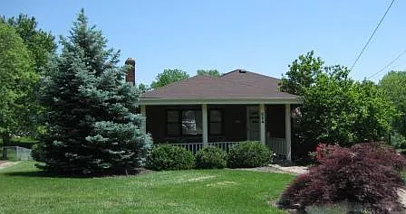 524 Timberlake Ave photo 1