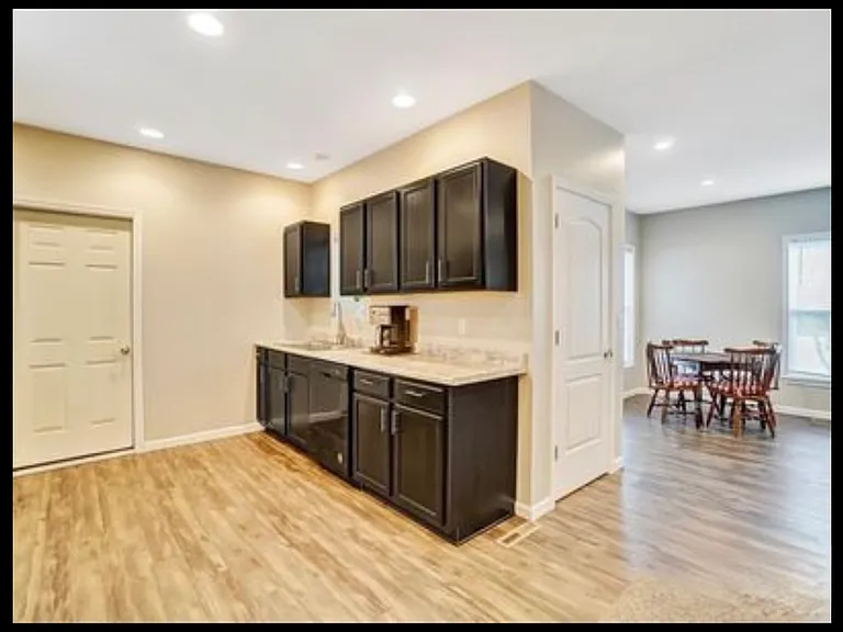 721 S West St — Photo 13