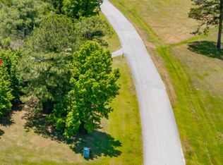 1200 Coral Reef Ct, New Bern, NC 28560