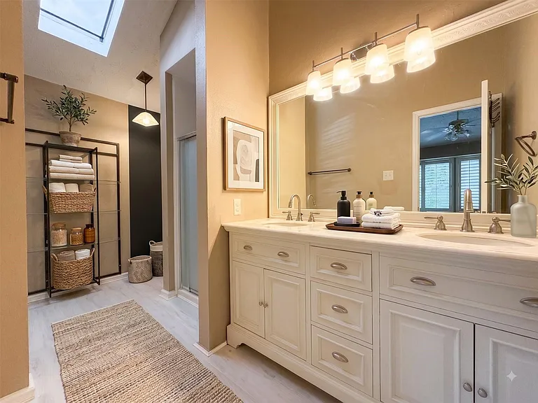 3507 Santa Rosa Ln — Photo 15
