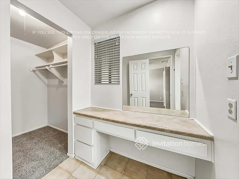 8831 N 37th Dr — Photo 12