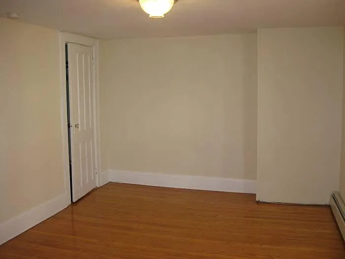 124 Circular St #3 — Photo 5