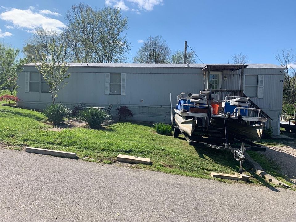 2nd image of 205 Cool Breeze Dr