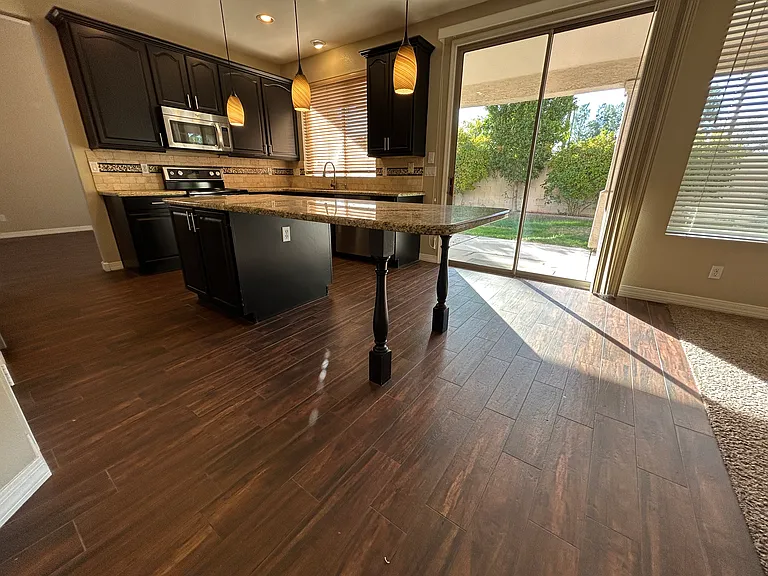 5163 W Village Dr — Photo 26