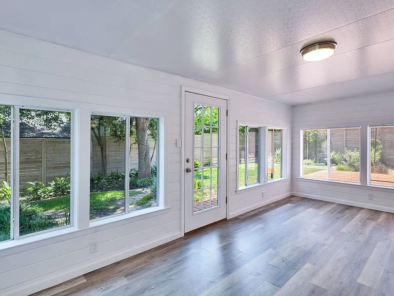 2815 Inridge Dr — Photo 14