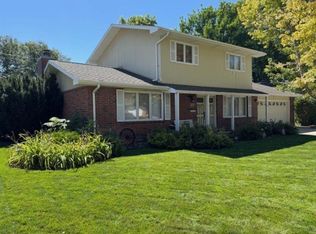 906 W Philip Street, North Platte, NE 69101