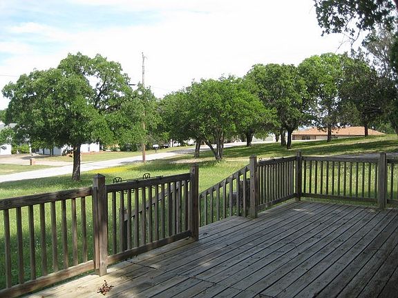 5th image of 517 Panorama Dr