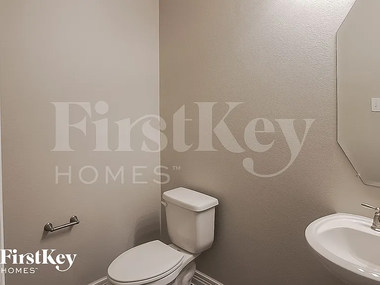 27727 Halls Farms Ln — Photo 16