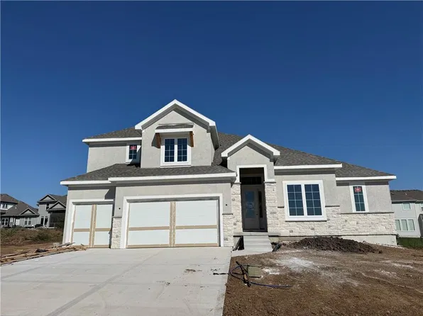 12206 W 184th St, Overland Park, KS 66013