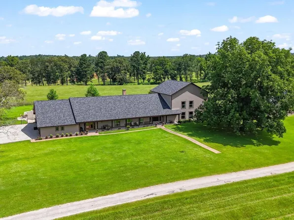 11074 State Highway 64 W, Overton, TX 75684