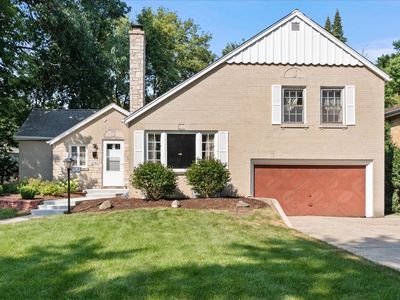6745 N Leoti Ave, Chicago, IL, 60646