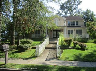 1 Clark Ct, Oakhurst, NJ 07755