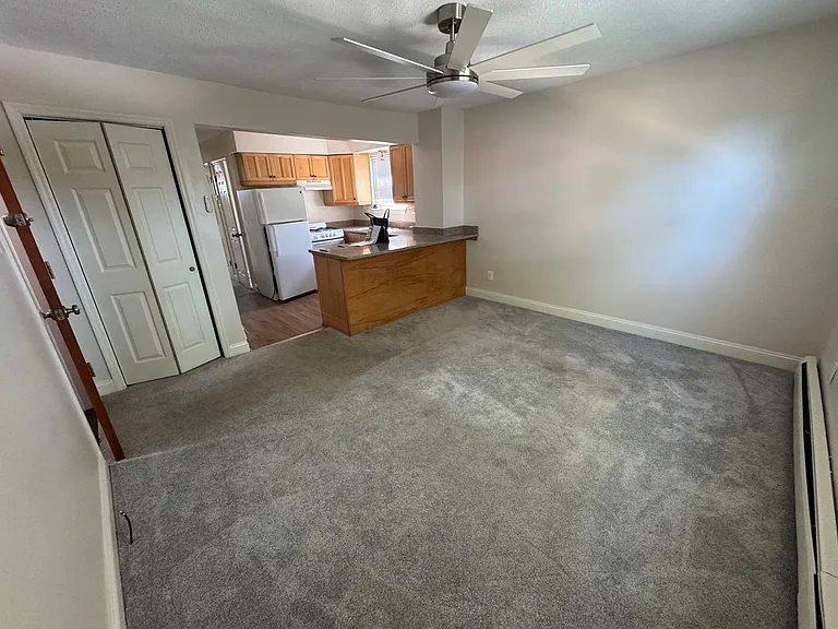 657 Childs Ave — Photo 10