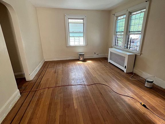 2nd image of 238 Charles Ave Floor 2