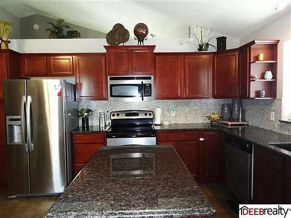 4th image of 11739 S 211th St