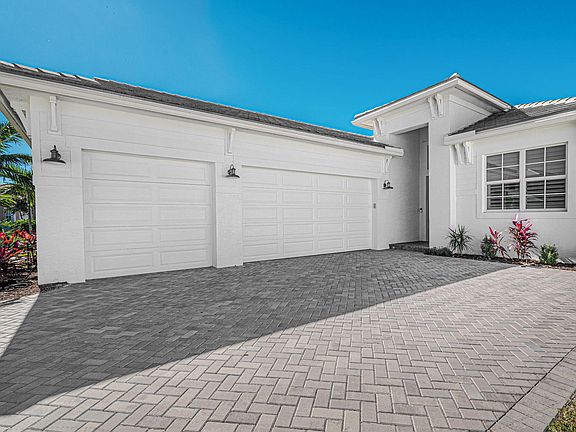 3rd image of 9519 SW Pepoli Way