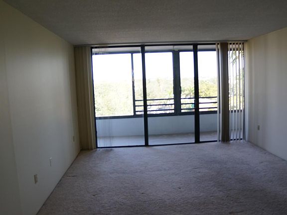 4th image of 770 S Palm Ave APT 502