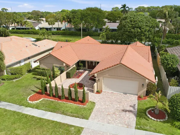 5935 Glenbrook Drive, Boca Raton, FL 33433
