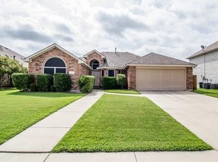 2904 Chisholm Trl, Corinth, TX 76210