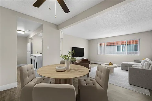 Sherwood Forest Apartments Photo 1