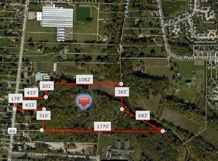 8885 Columbia Rd, Olmsted Falls, OH 44138