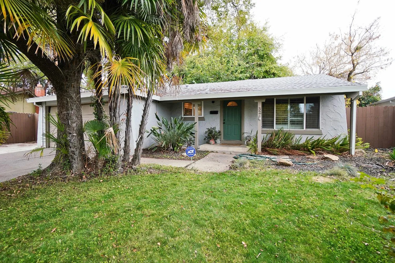 32 Tillman Cir photo 1