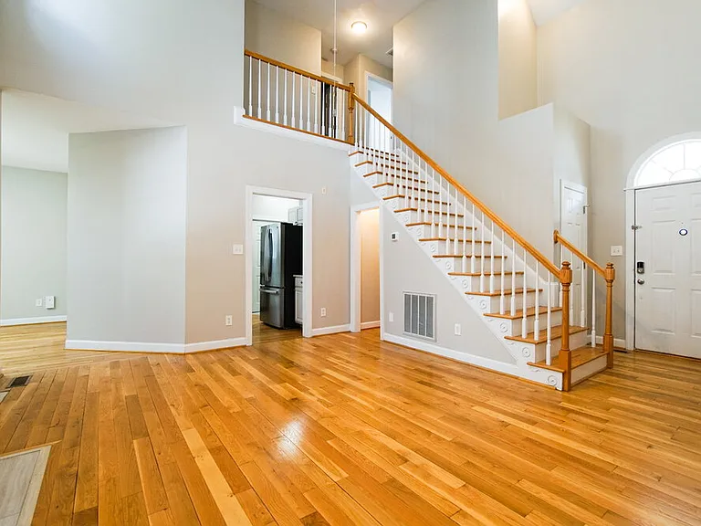 2012 Winston Diamond Ct — Photo 6
