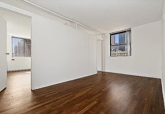 2nd image of 184 Lexington Ave APT 3E