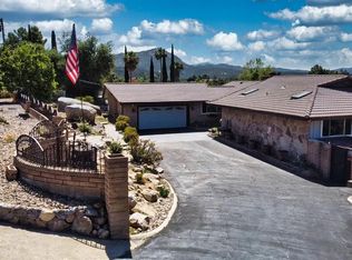 1958 Highlands View Rd, Alpine, CA 91901