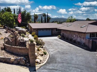 1958 Highlands View Rd, Alpine, CA, 91901