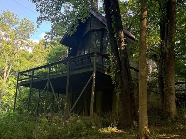 133 Amick Lane, Bedford, IN 47421