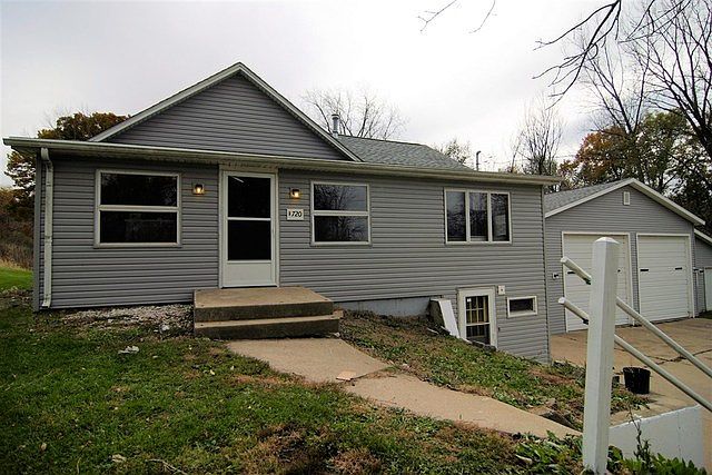 1st image of 720 E Safety St
