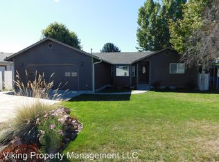960 SE 4th St, Prineville, OR 97754