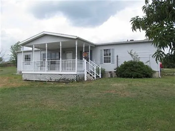 13 Cedar Ln, Bedford, IN 47421