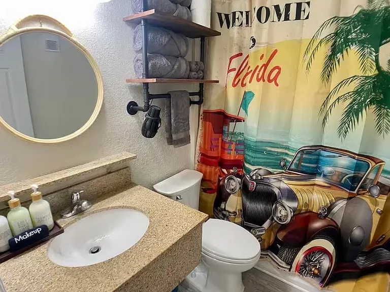 2506 N Rocky Point Dr #372 — Photo 13
