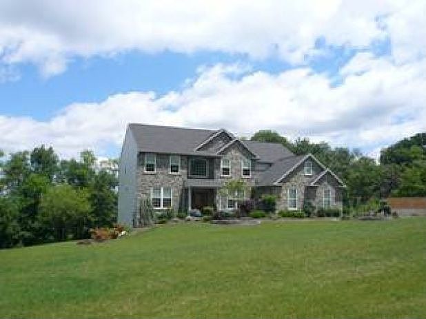 1st image of 39 Augusta Ln