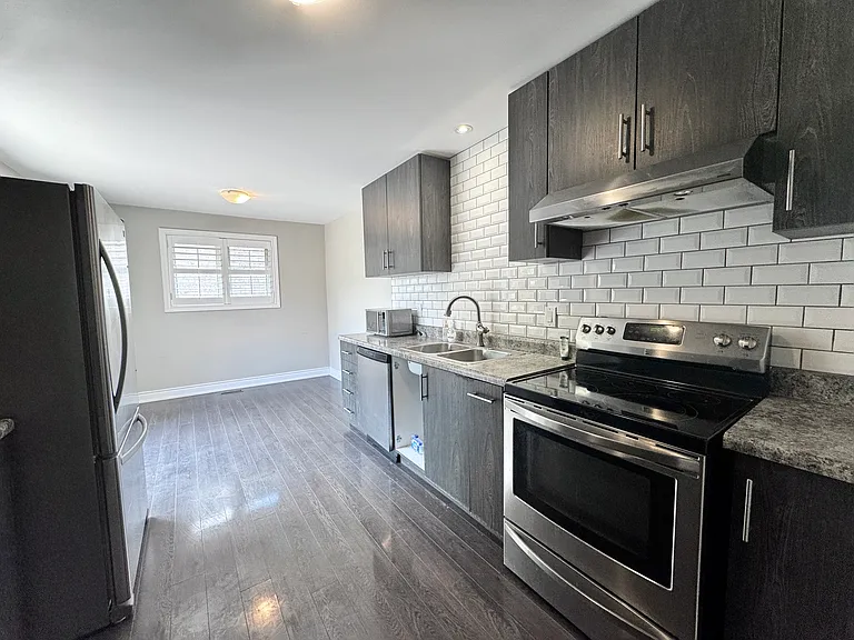 1130 Melton Dr #MAIN — Photo 3