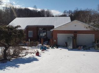 7154 Meadowbrook Rd, Lynchburg, VA 24502