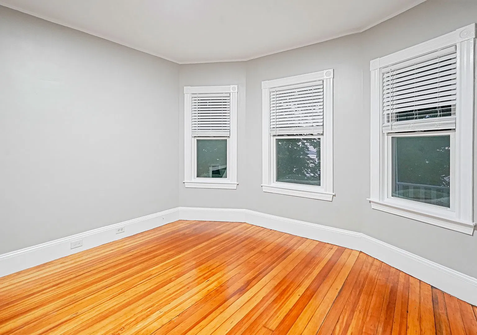 381 Adams St, Dorchester, MA 02122 — Photo 4