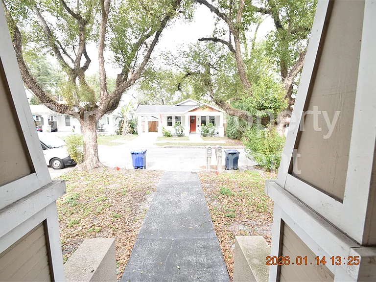 907 E Patterson St — Photo 30