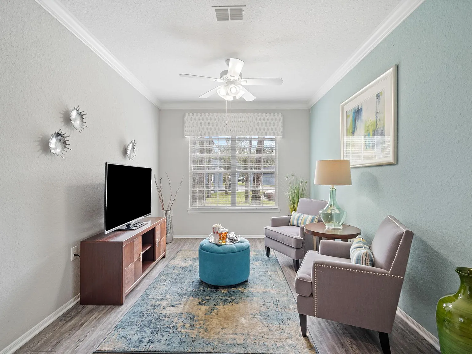 The Grand Reserve at Tampa Palms Apartments — Photo 4